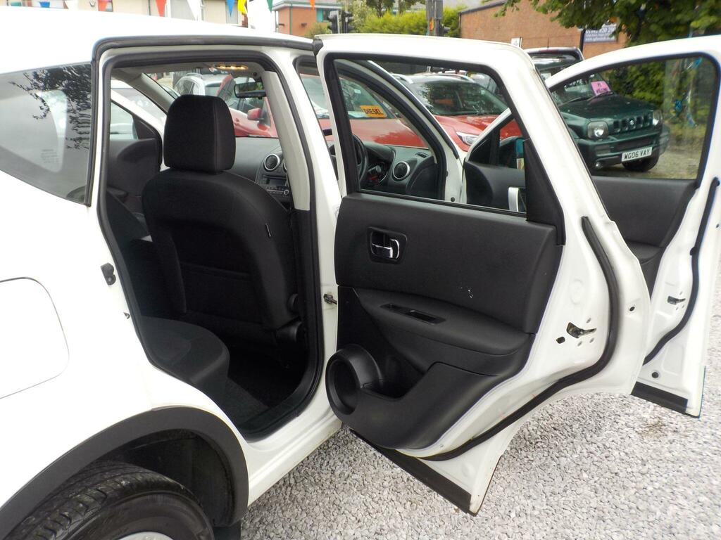 Nissan Qashqai Dci 360 Suv White #20