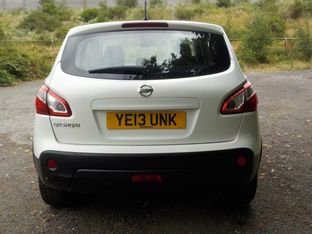 Nissan Qashqai 1.6 Acenta 2Wd Euro 5 S S White #4