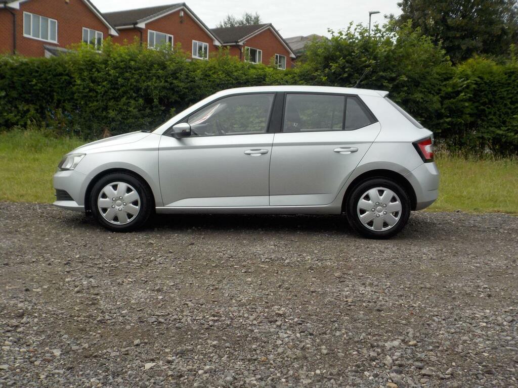 Skoda Fabia 1.0 S Euro 6 S S Black #2