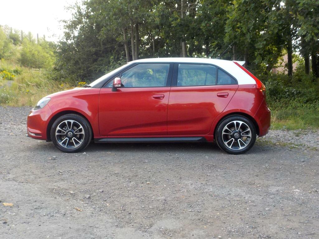 MG MG3 1.5 Vti-tech 3Style Euro 6 S S Red #2