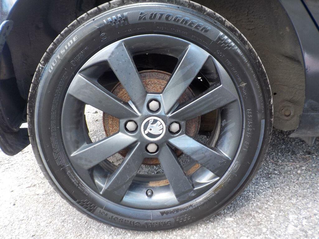 Skoda Citigo Mpi Greentech Elegance Hatchback Red #18