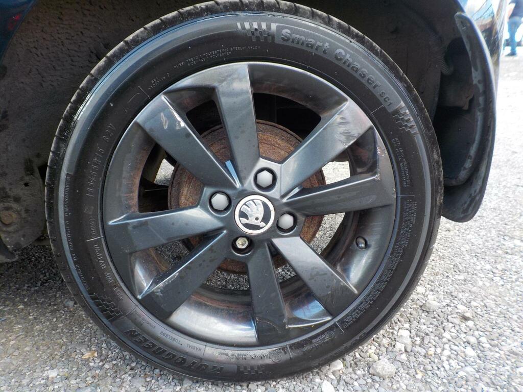 Skoda Citigo Mpi Greentech Elegance Hatchback Red #23