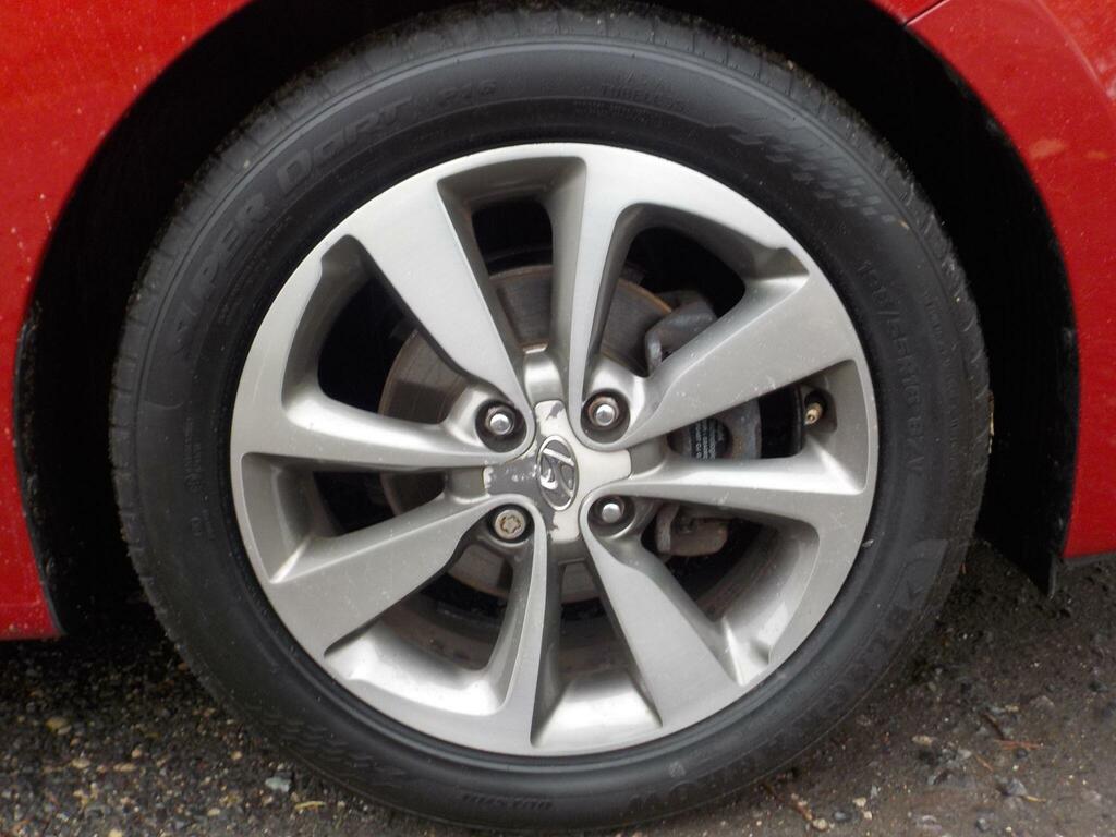 Hyundai I20  White #9