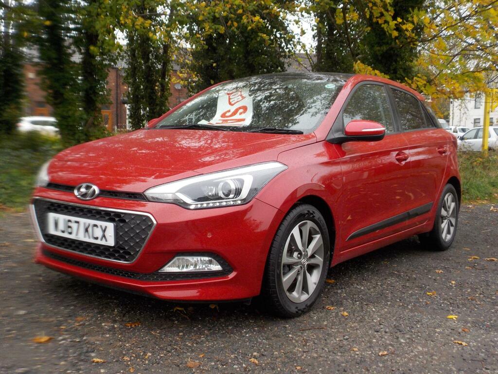 Hyundai I20 1.2 Premium Se Nav Euro 6 Red