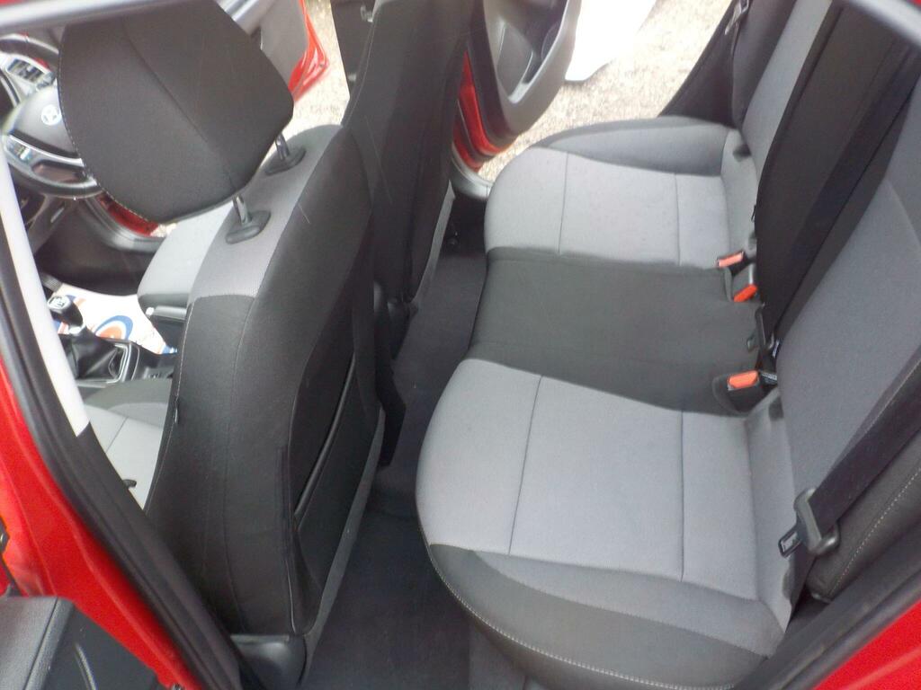 Hyundai I20  White #26