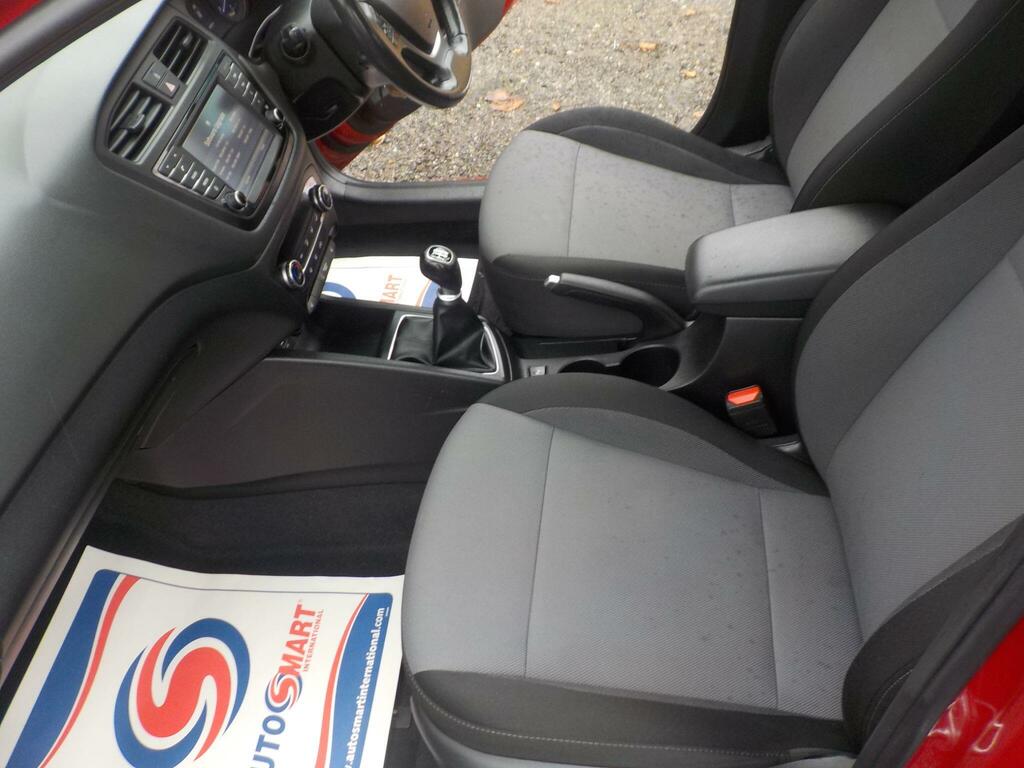 Hyundai I20  White #28