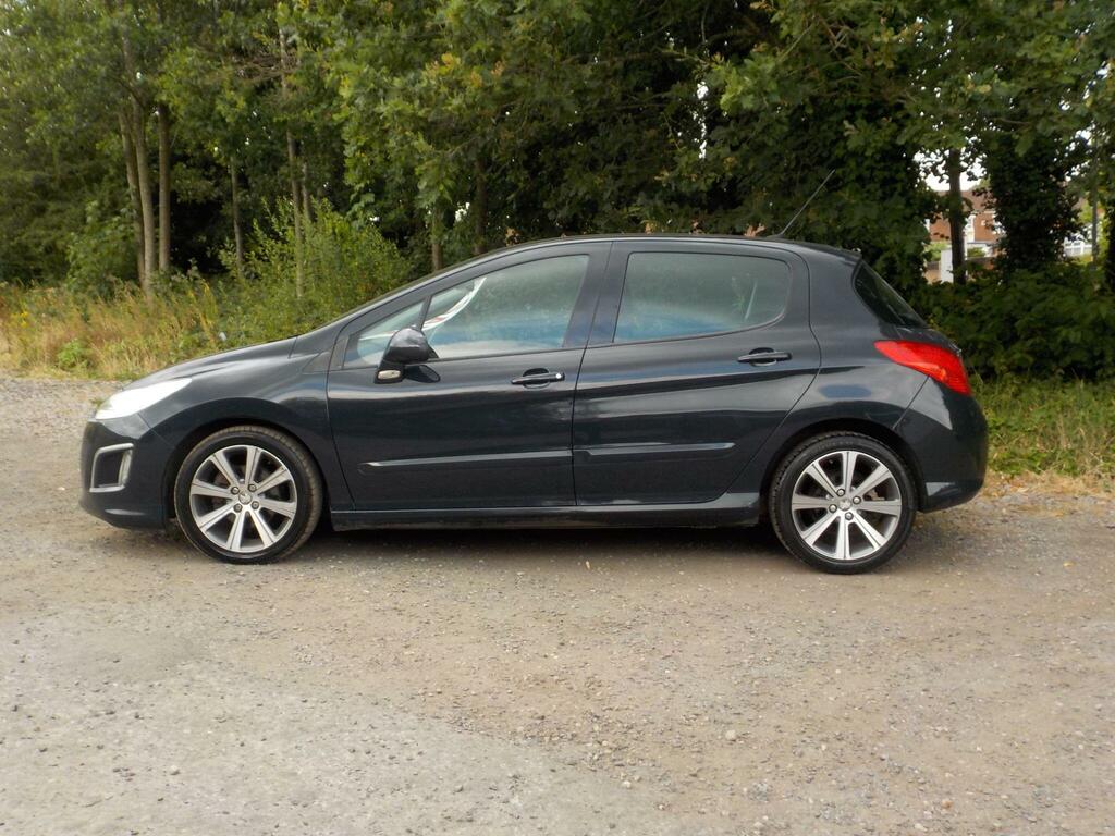Peugeot 308 1.6 E-hdi Active Euro 5 S S Silver #2