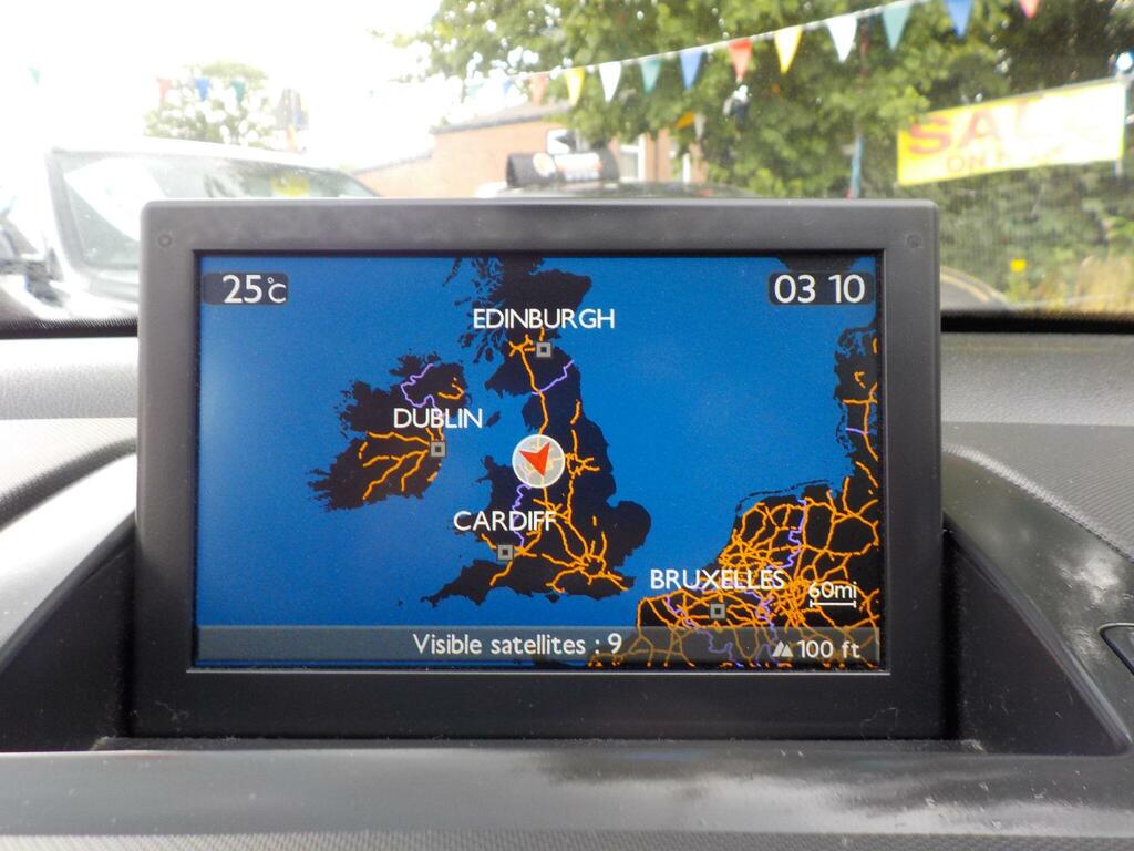 Peugeot 308 1.6 Hdi Active Navigation Version 92 Bhp Black #16