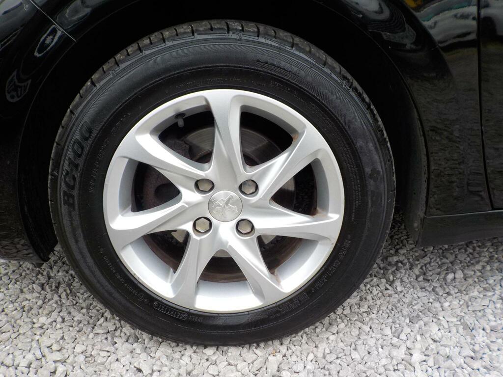 Peugeot 208 Hatchback Black #29
