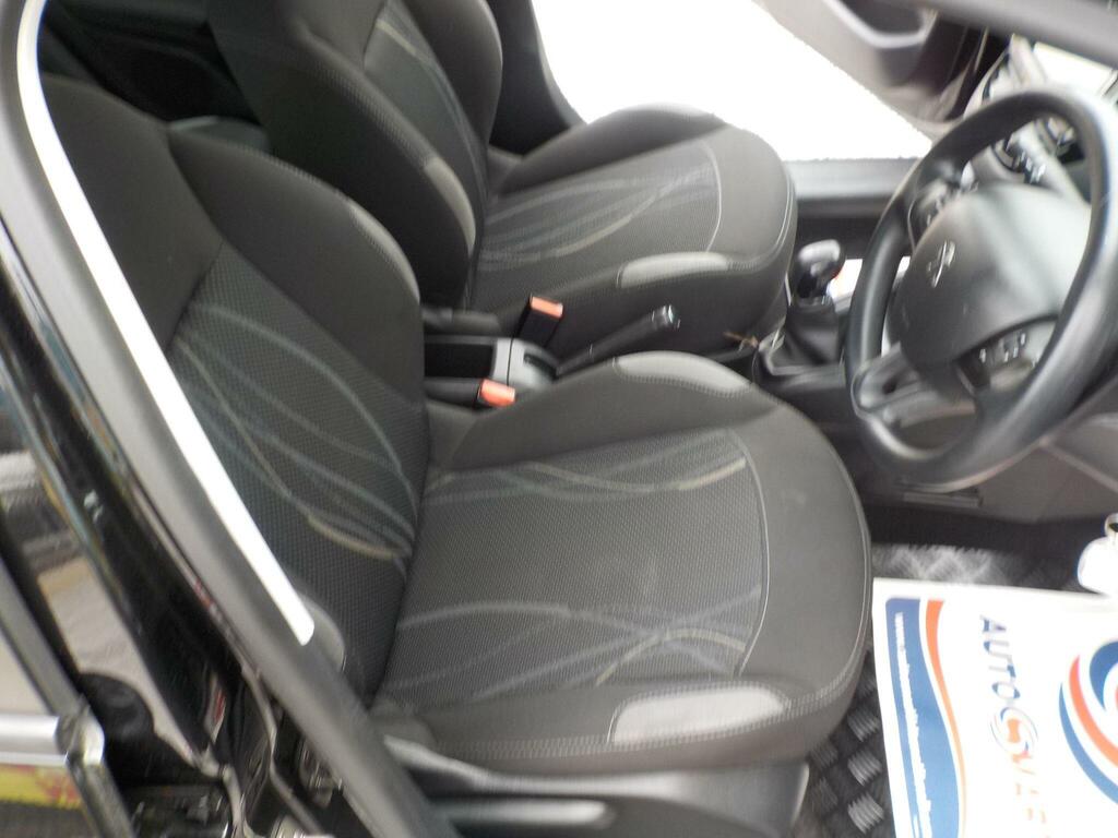 Peugeot 208 Hatchback Black #18