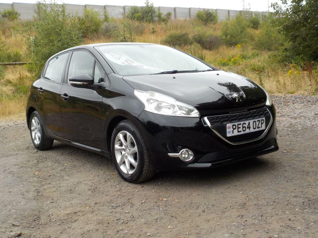 Peugeot 208 Hatchback Black #7