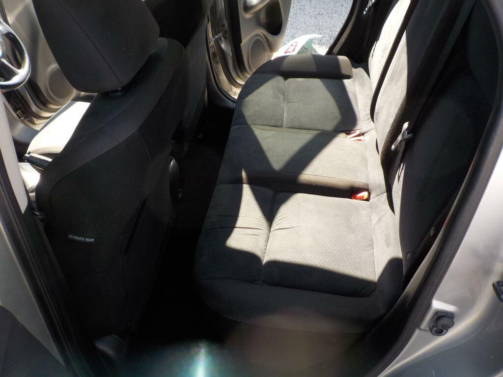 Nissan Juke Juke Acenta Premium Grey #22