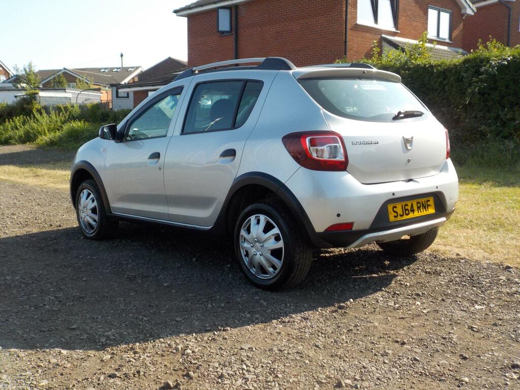 Dacia Sandero Stepway 1.5 Dci Laureate Euro 5 Black #3
