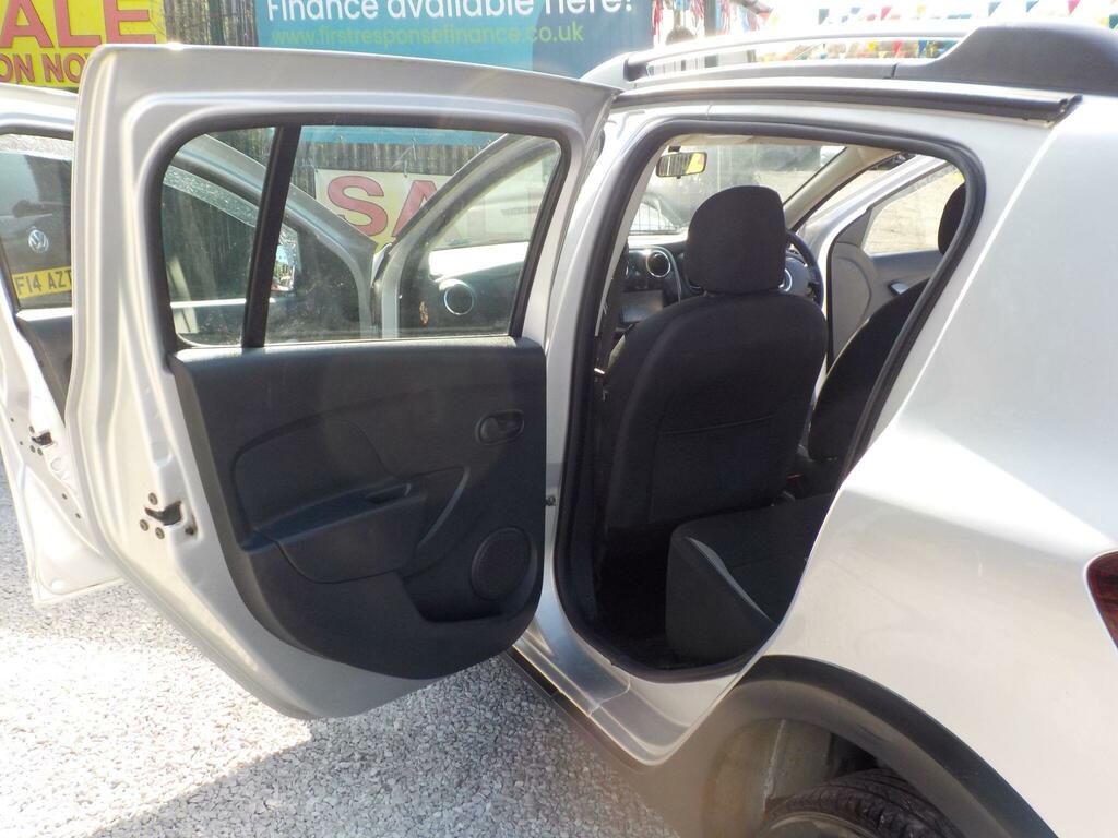 Suzuki Alto 1.0 Sz White #28