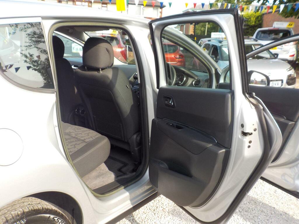 Peugeot 3008 E-hdi Active Brown #20