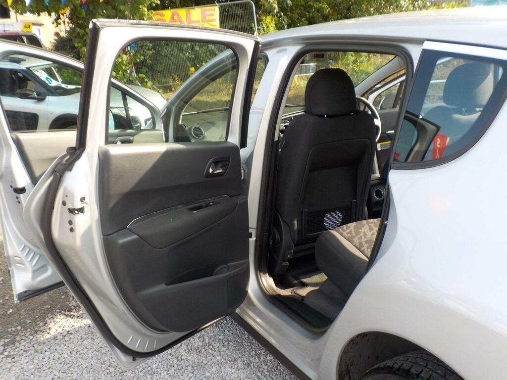 Peugeot 3008 E-hdi Active Brown #24