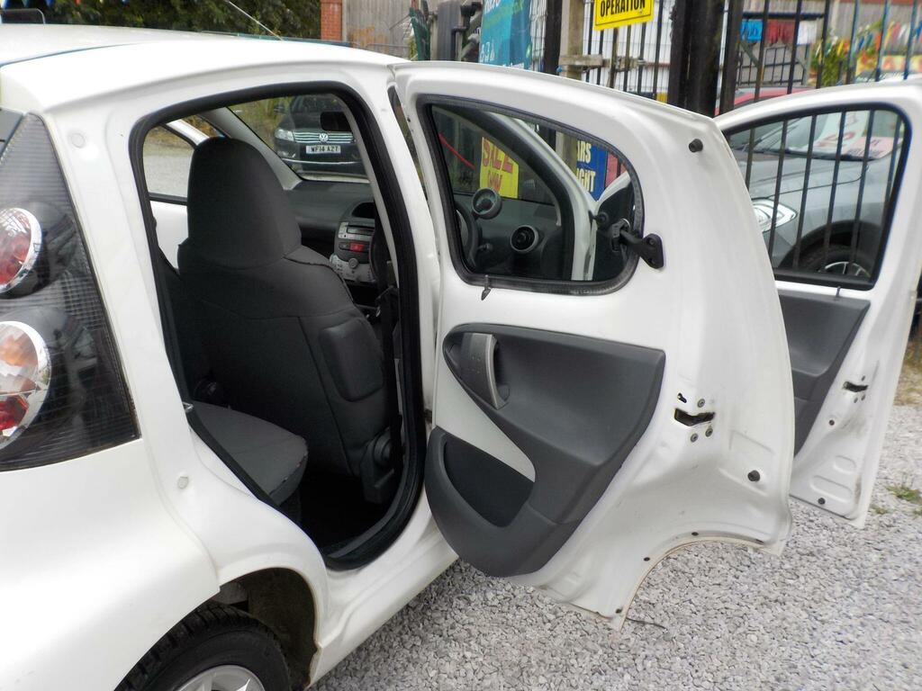 Citroen C1 1.0 Vtr 68 Bhp White #21