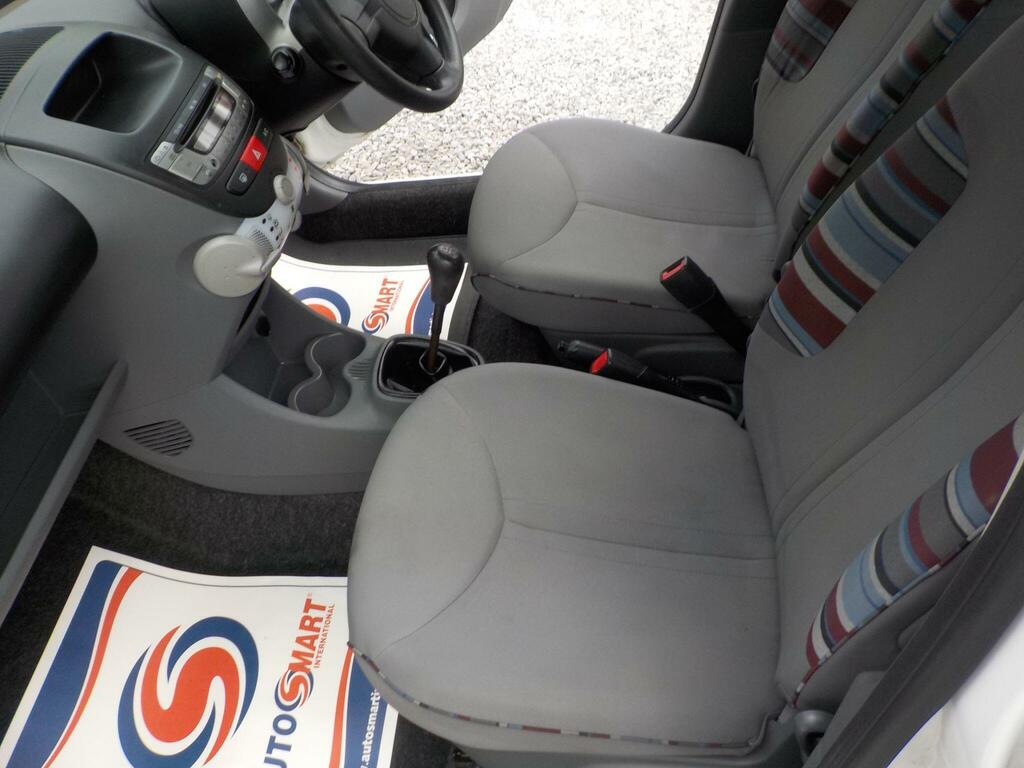 Citroen C1 1.0 Vtr 68 Bhp White #28