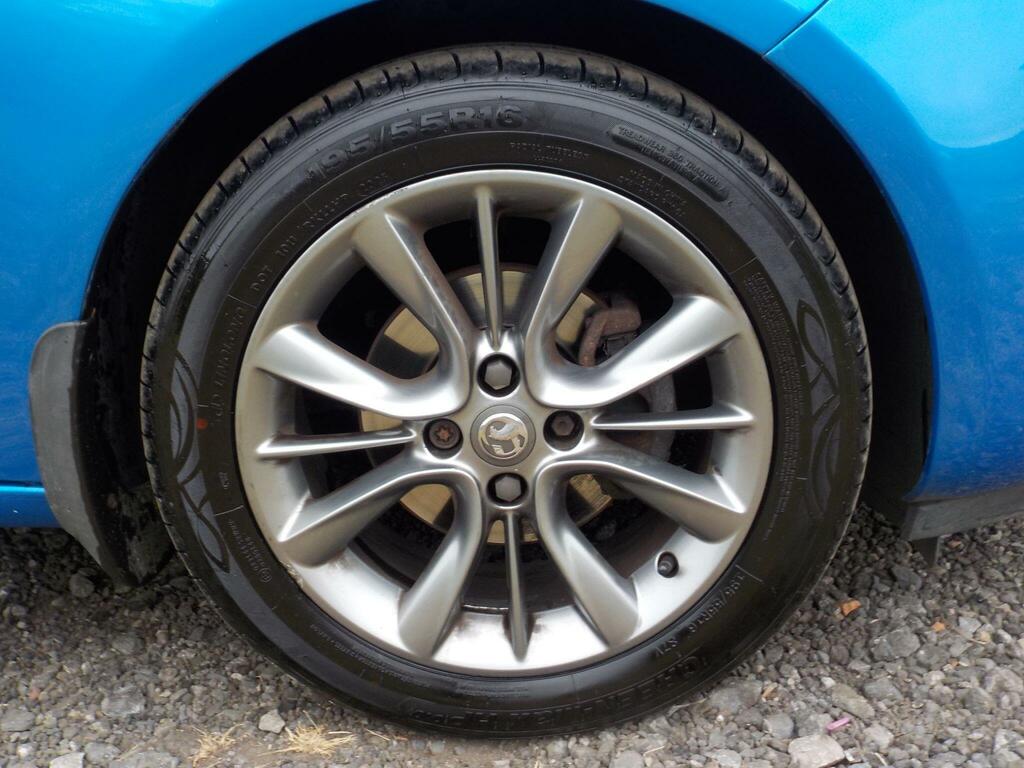 Vauxhall Adam 1.2 16V Jam Euro 5 Red #9