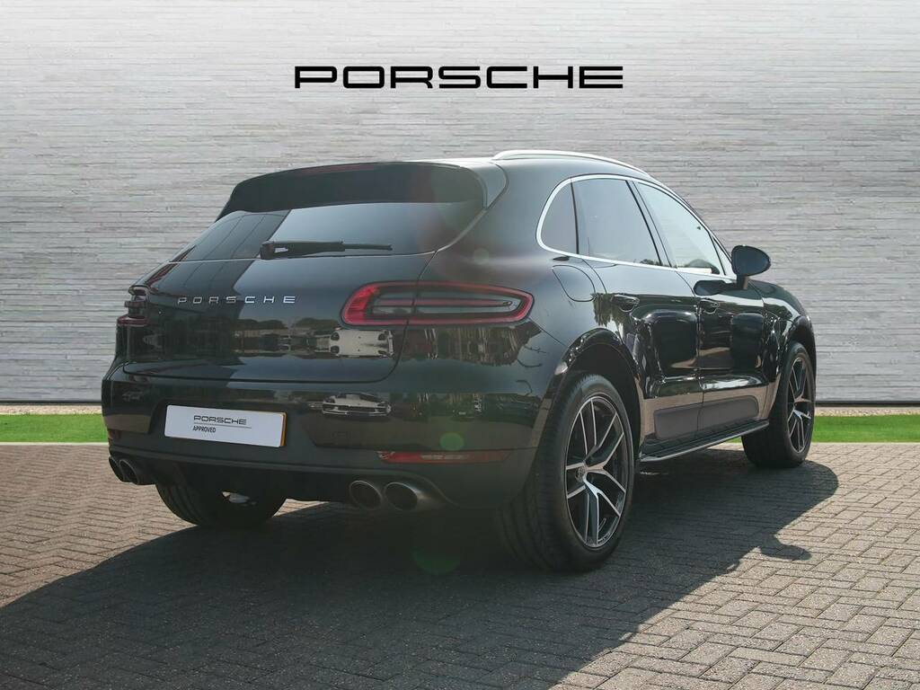 Porsche Macan S Diesel  Black #2