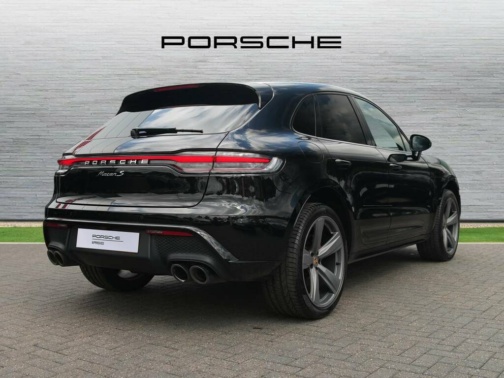 Porsche Macan S Black #2