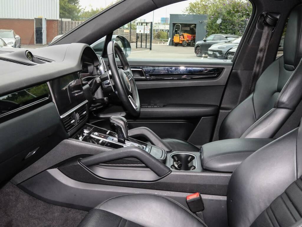 Porsche Cayenne E-hybrid Coupe Grey #5