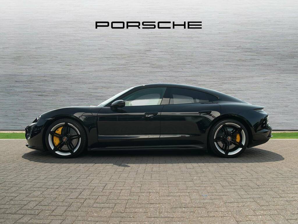 Porsche Taycan Turbo Black #3