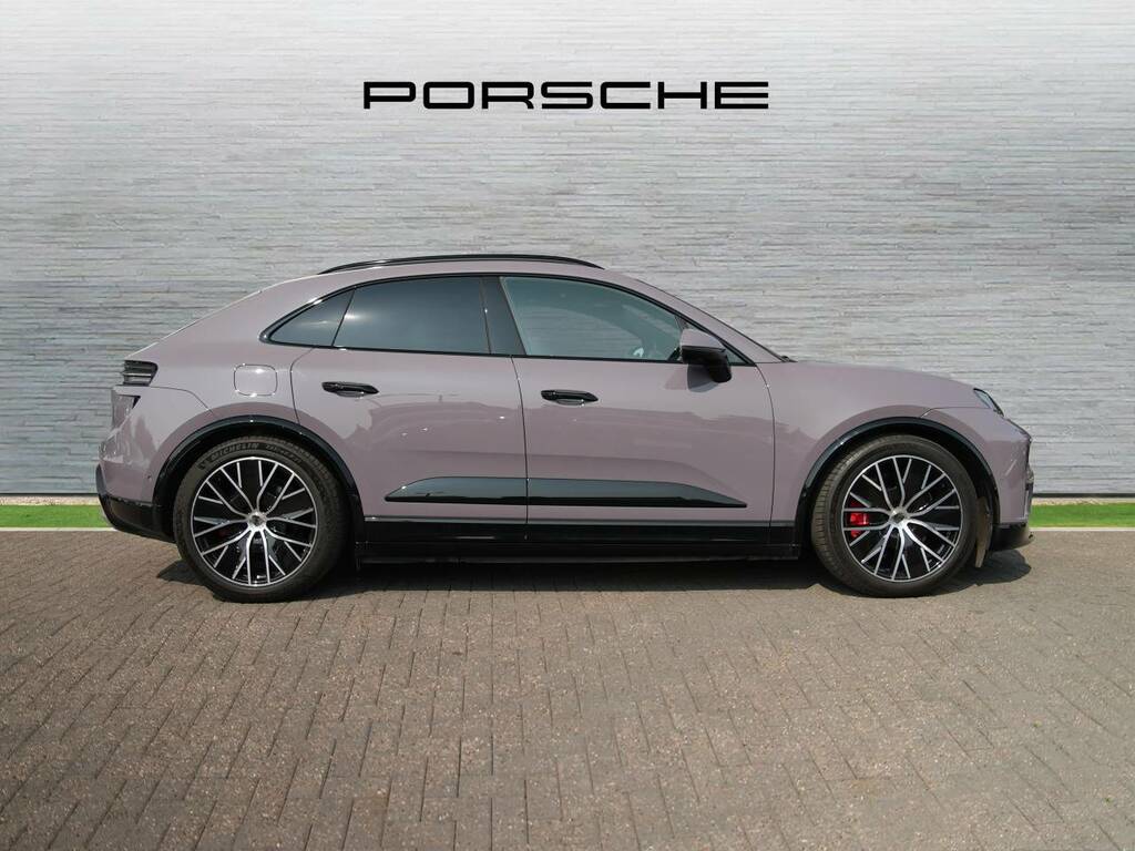 Porsche Macan 265Kw 100Kwh Black #3
