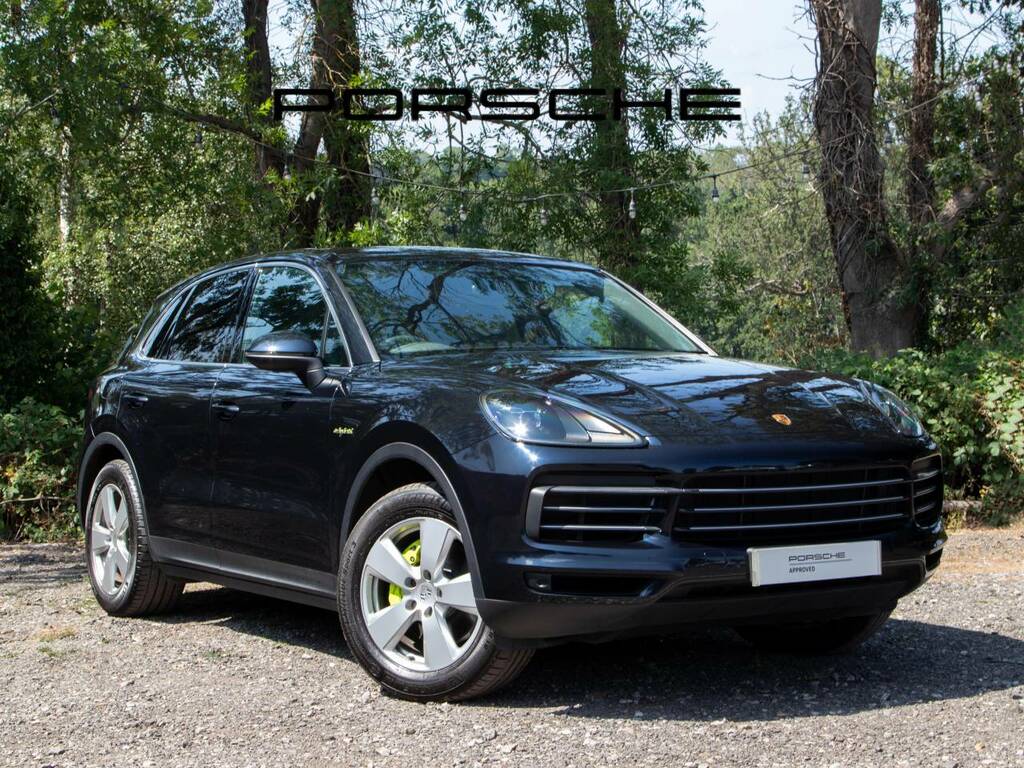 Porsche Cayenne E-hybrid My22 Blue
