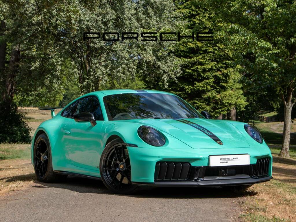 Porsche 911 Carrera Gts Green