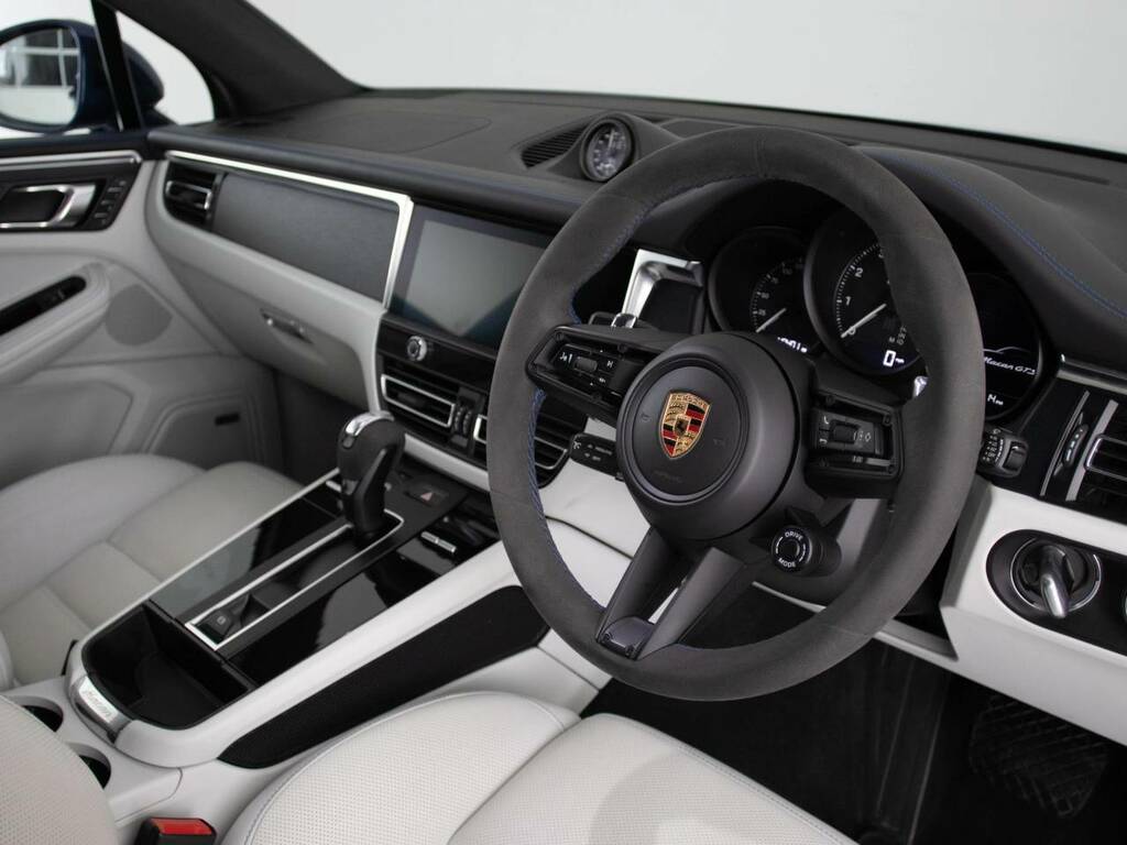 Porsche Macan Gts My23 Blue #4