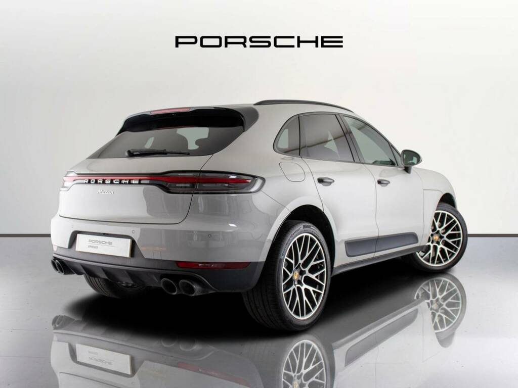 Porsche Macan Suv #3