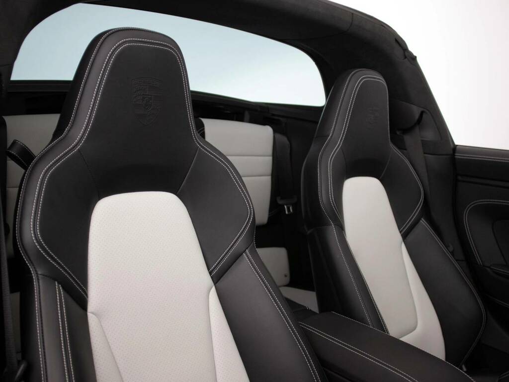 Porsche 911 Targa 4 Gts My24 Black #5