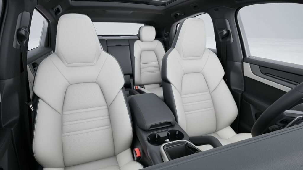 Porsche Cayenne Coup233 My24 