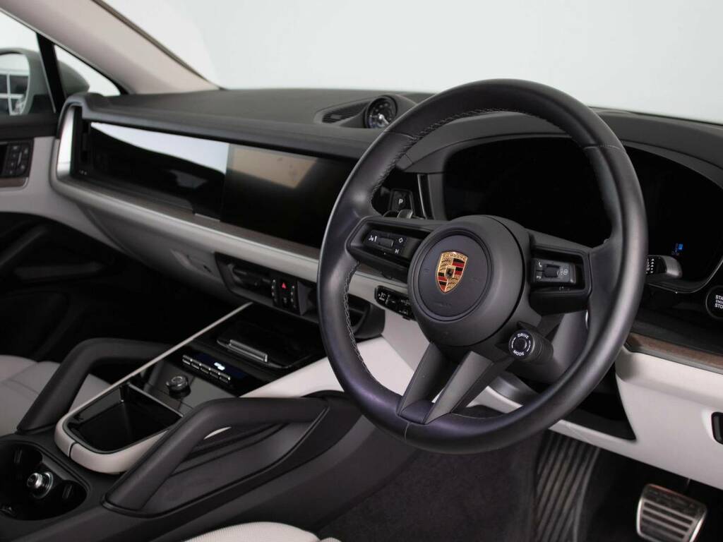 Porsche Cayenne Coup233 My24 #4