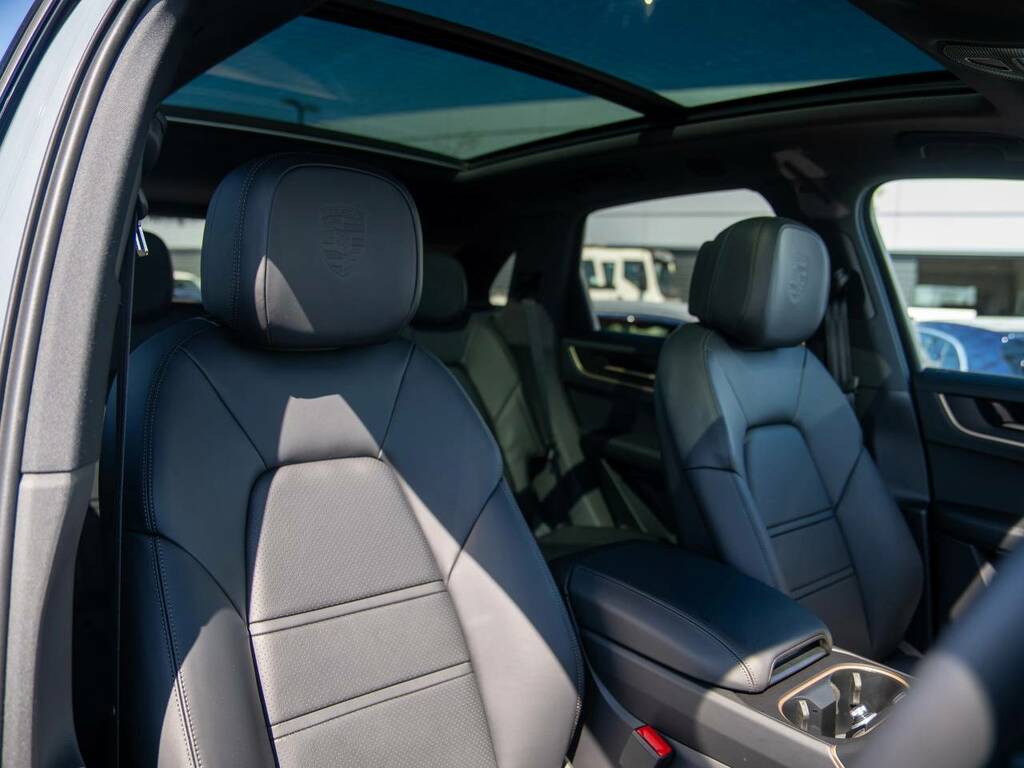 Porsche Cayenne S E-hybrid Black Edition Grey #5