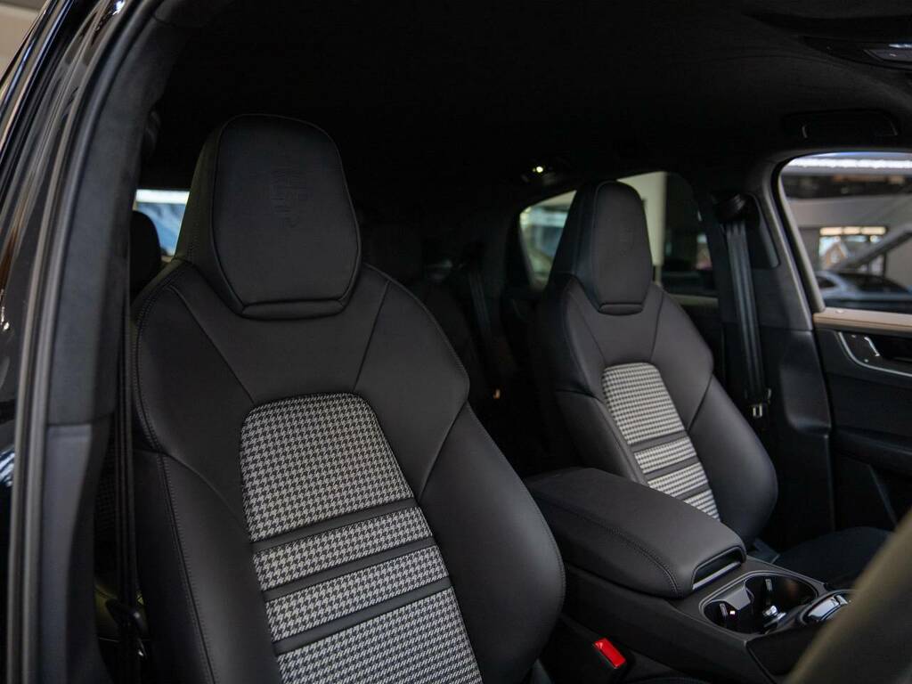 Porsche Cayenne E-hybrid Coup233 Black #5