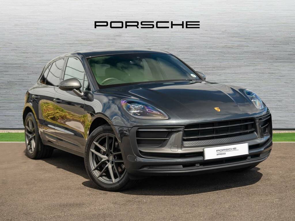 Porsche Macan T Grey