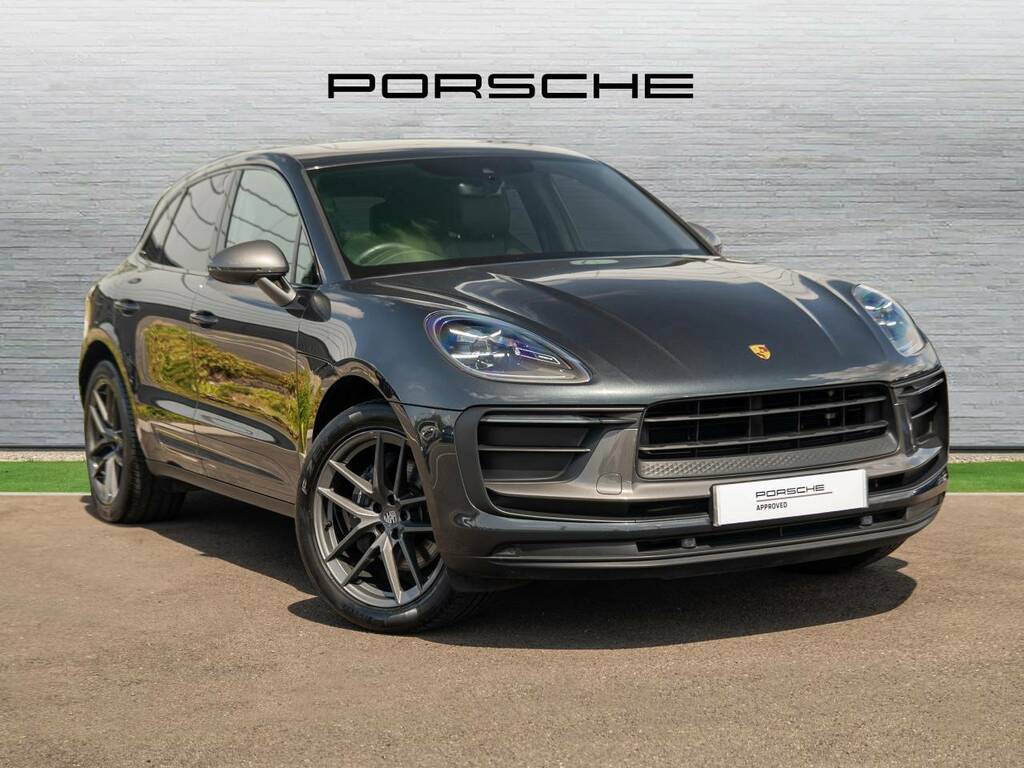Porsche Macan T Grey
