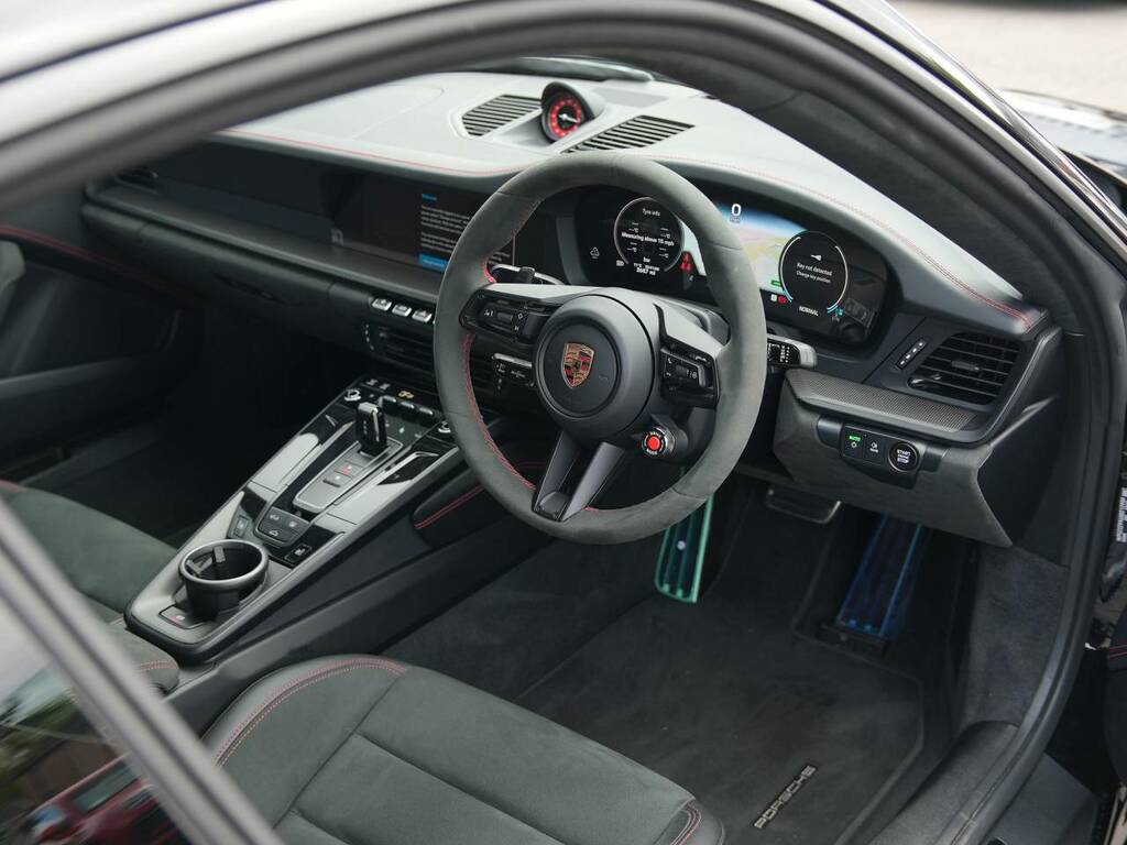 Porsche 911 Carrera 4 Gts Black #4