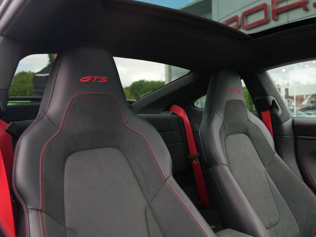 Porsche 911 Carrera 4 Gts Black #5