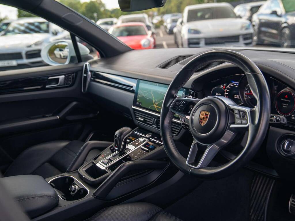 Porsche Cayenne S White #4