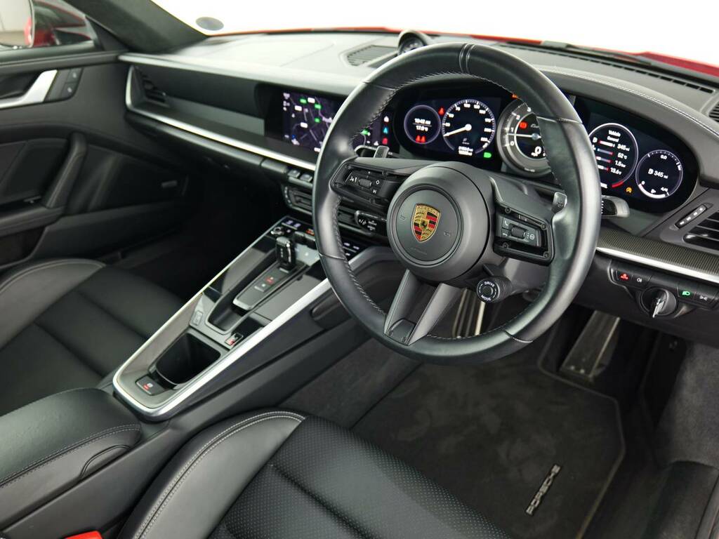 Porsche 911 Turbo My22 Red #4