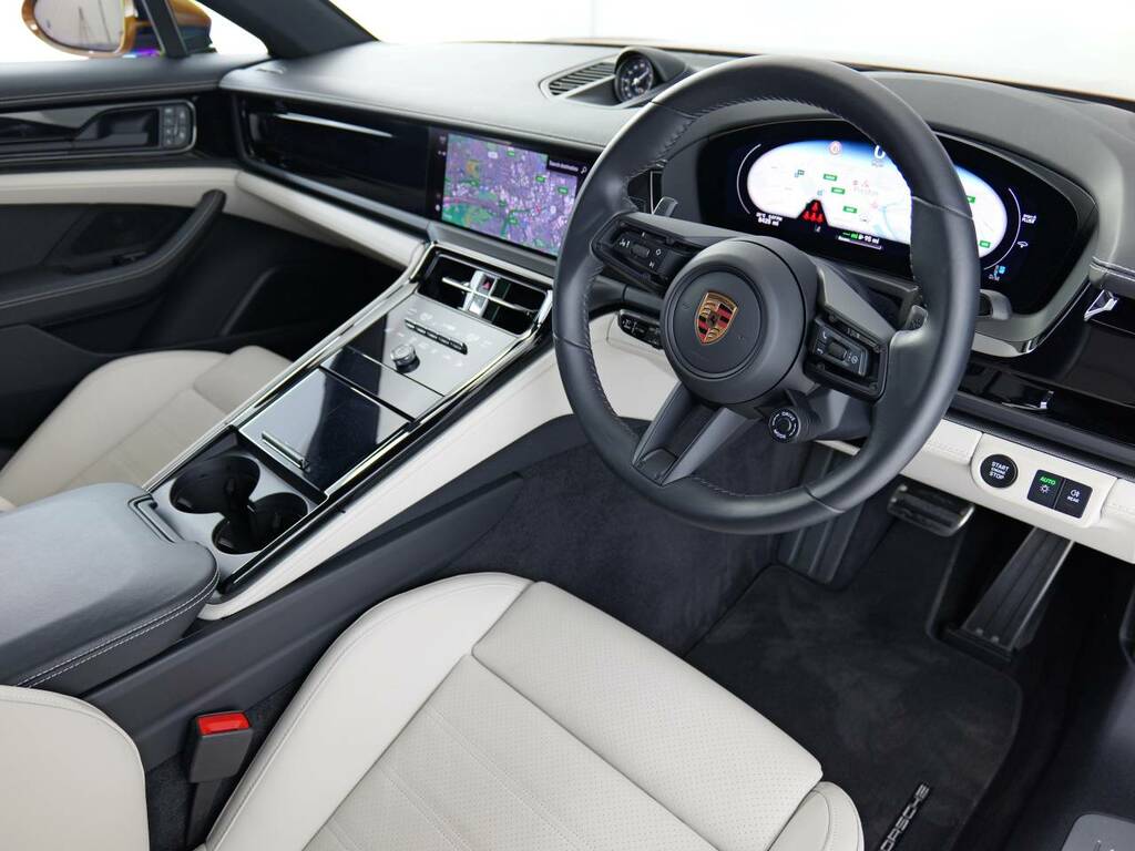 Porsche Panamera 4S E-hybrid My24 Gold #4