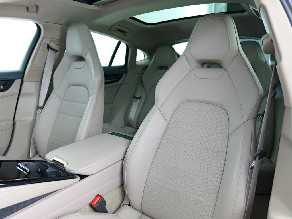 Porsche Panamera 4 E-hybrid Blue #5
