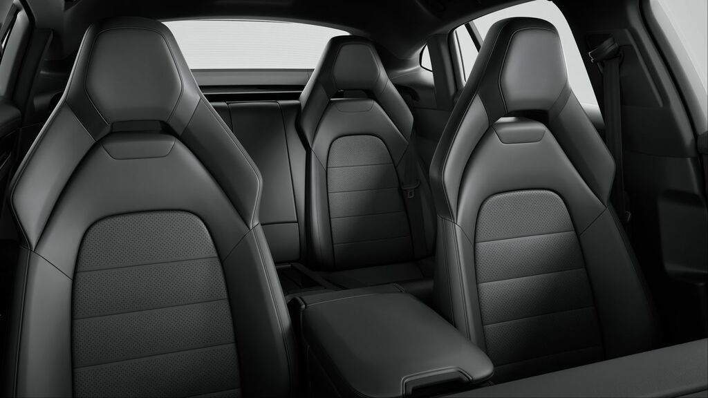 Porsche Panamera 4 E-hybrid Black
