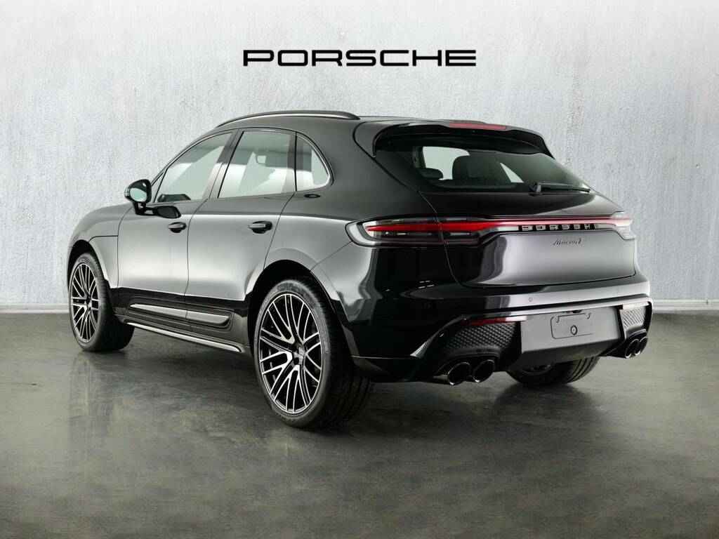 Porsche Macan T Black #3