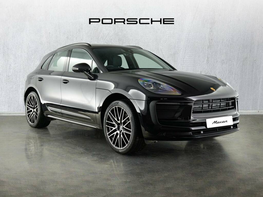 Porsche Macan T Black
