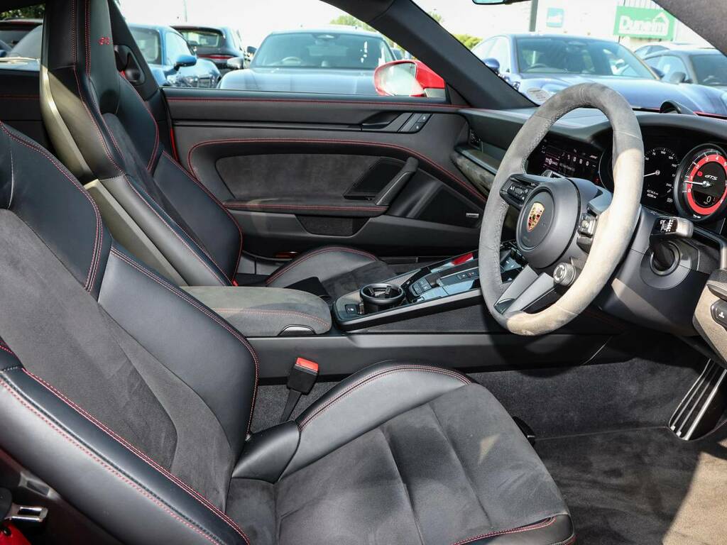 Porsche 911 Carrera Gts My24 Red #4