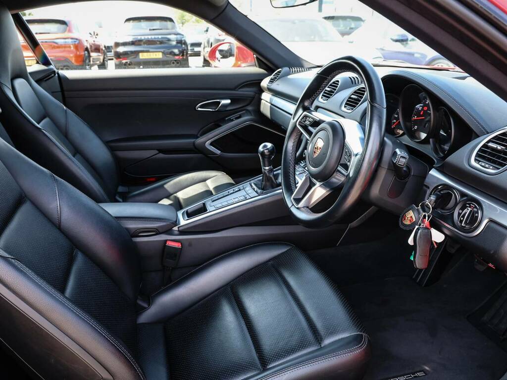 Porsche 718 Cayman Coupe Red #4
